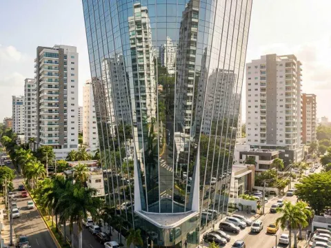 Torre El Diamante, Piantini, Santo Domingo, Dominican Republic — Mixed-use glass tower of about 32 levels: architecture, structure, MEP, interiors and permit