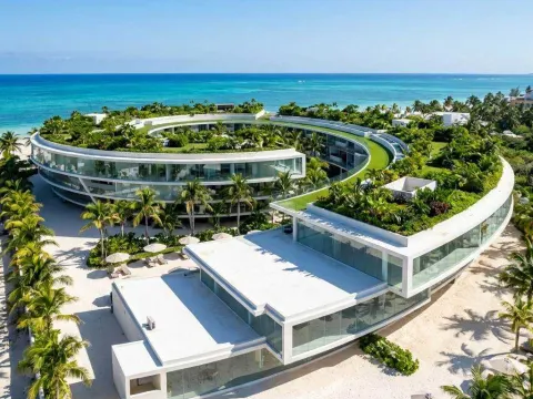 Viva Spirale, Playa del Carmen, Mexico — 24 apartments and about 2,000 m² of offices and retail, 20,000 m² in total